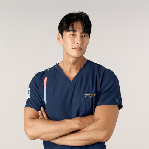 남성 눈성형, 달라진 기준…과하지 않은 눈매 디자인 주목